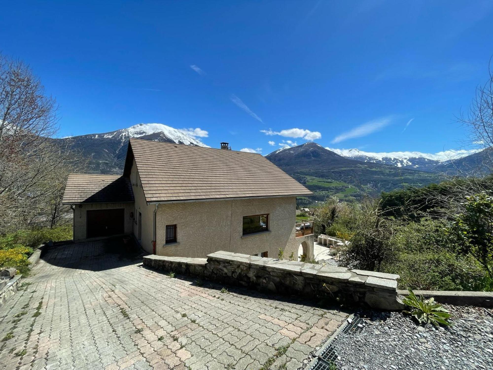 Gite Confort 15 Couchages, Vue Panoramique Montagne Hautes Alpes, Terrasses Эмбрён Экстерьер фото